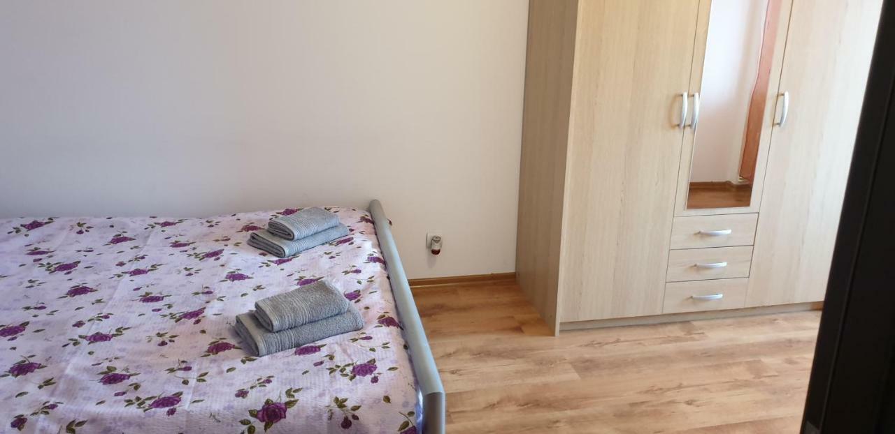 The View Apartment Sibiu Esterno foto